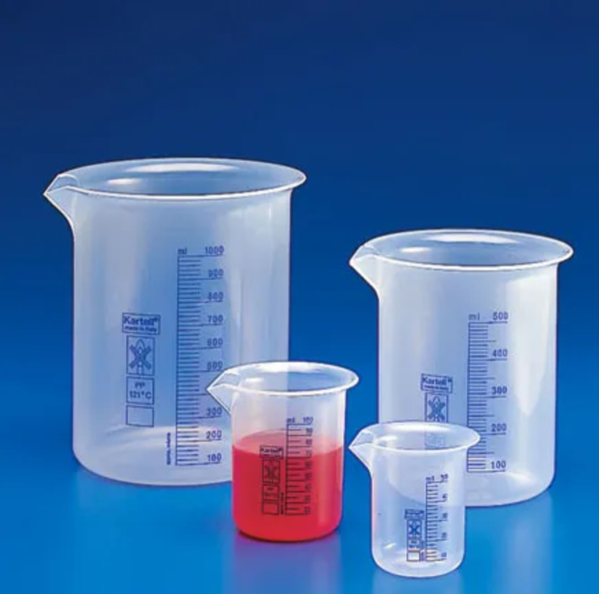 Low form beaker with blue graduations 500ML